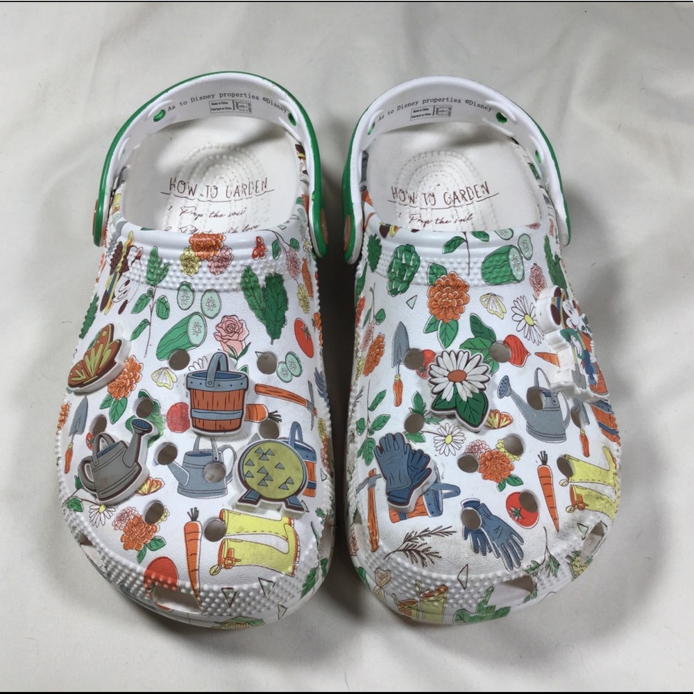 Crocs Disney Epcot Flower Garden Festival Clogs 7
